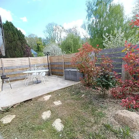 La Petite Maison Planchez Exterior photo